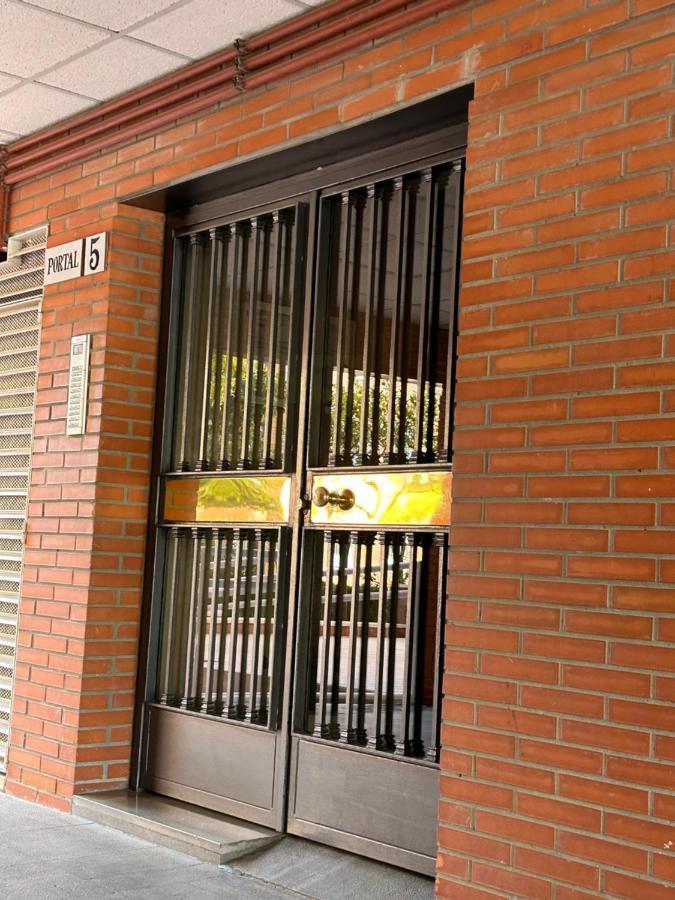 Hispalis Atico Bermejales Appartement *