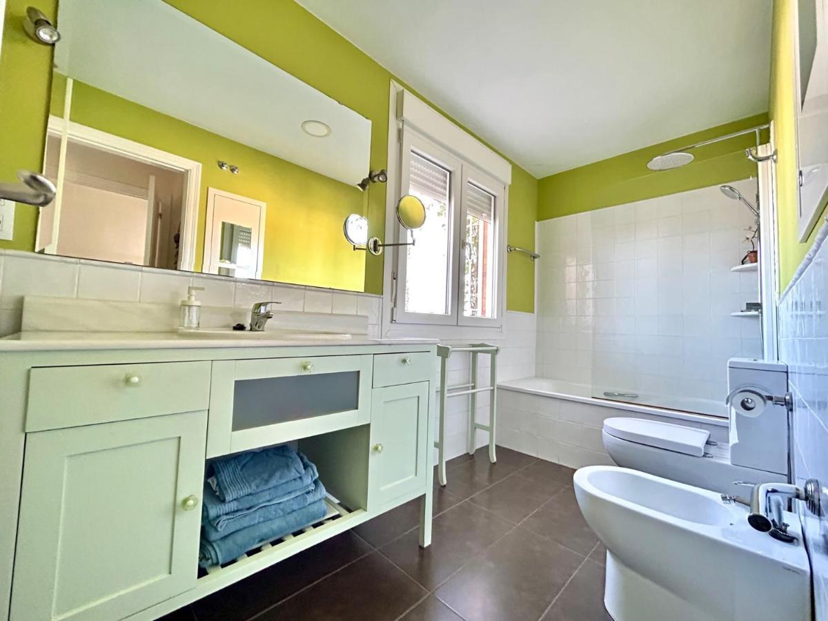 Hispalis Atico Bermejales Appartement *